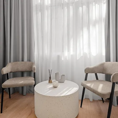 公寓 Location - Calea Victoriei Design 布加勒斯特