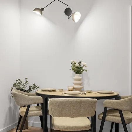 公寓 Location - Calea Victoriei Design *